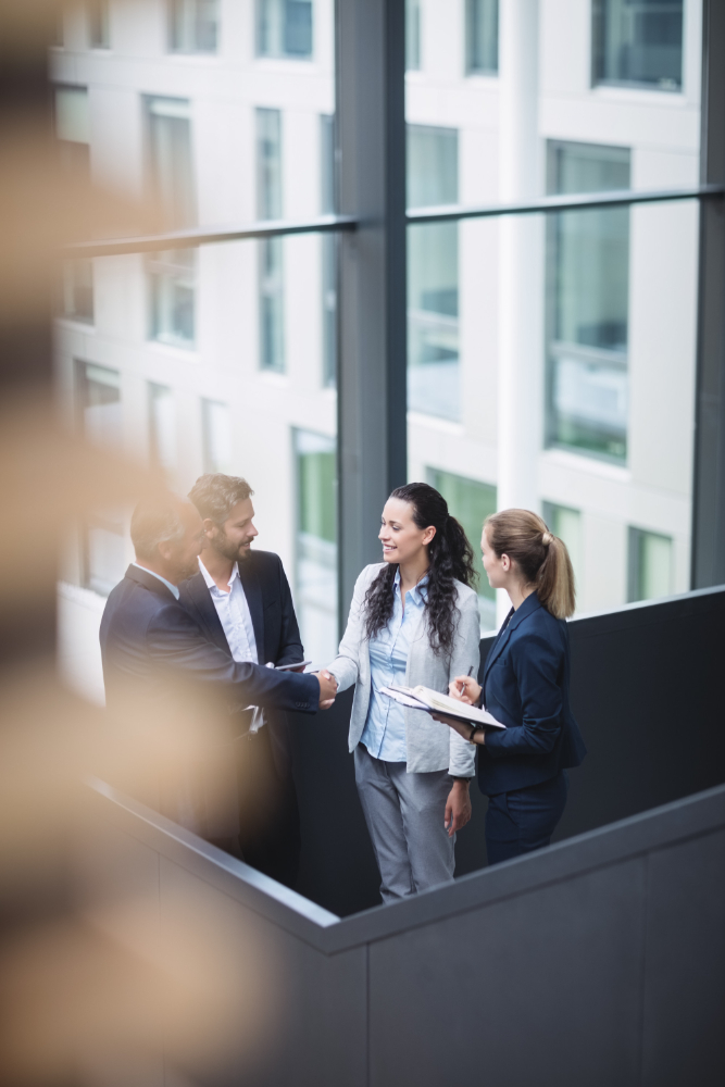 Más de 30 años de experiencia al servicio de empresas y particulares.